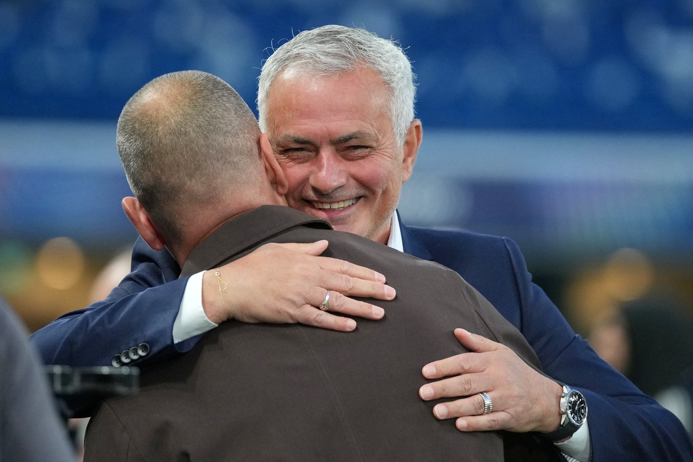 Mourinho the center of attention on losing return to Stamford Bridge | iNFOnews.ca