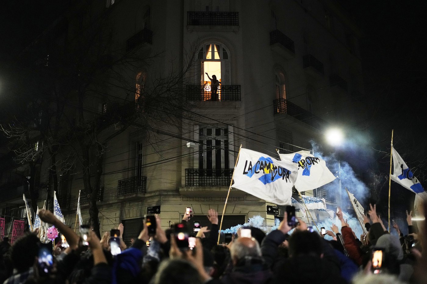 Bolsonaro sentenced in Brazil, a blackout in Cuba and more top photos this week from Latin America | iNFOnews.ca