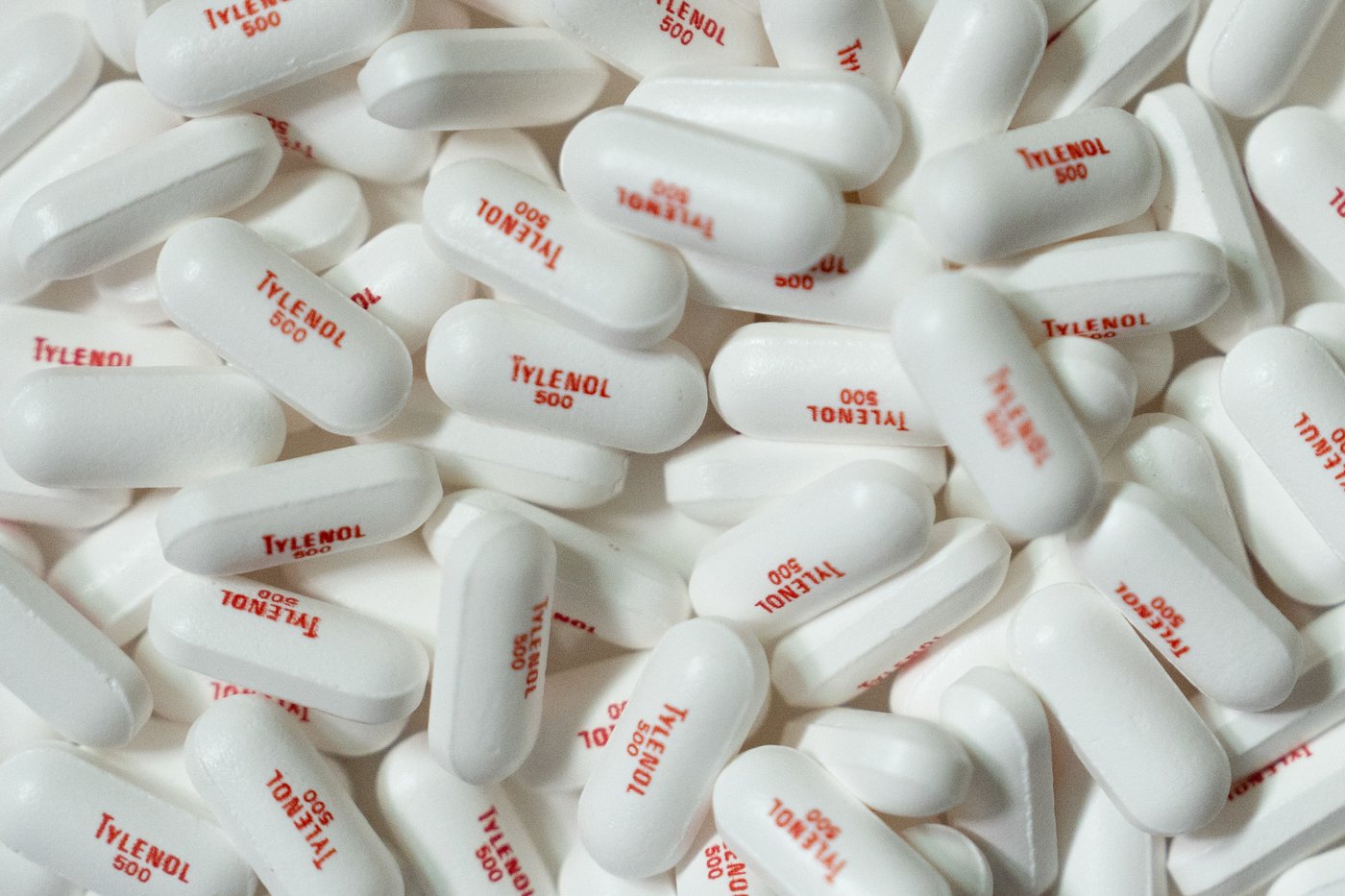 Kennedy reups unproven Tylenol-autism link during Cabinet meeting as Trump repeats 'don't take it' | iNFOnews.ca Kennedy reups unproven Tylenol-autism link during Cabinet meeting as Trump repeats 'don't take it' | iNFOnews.ca