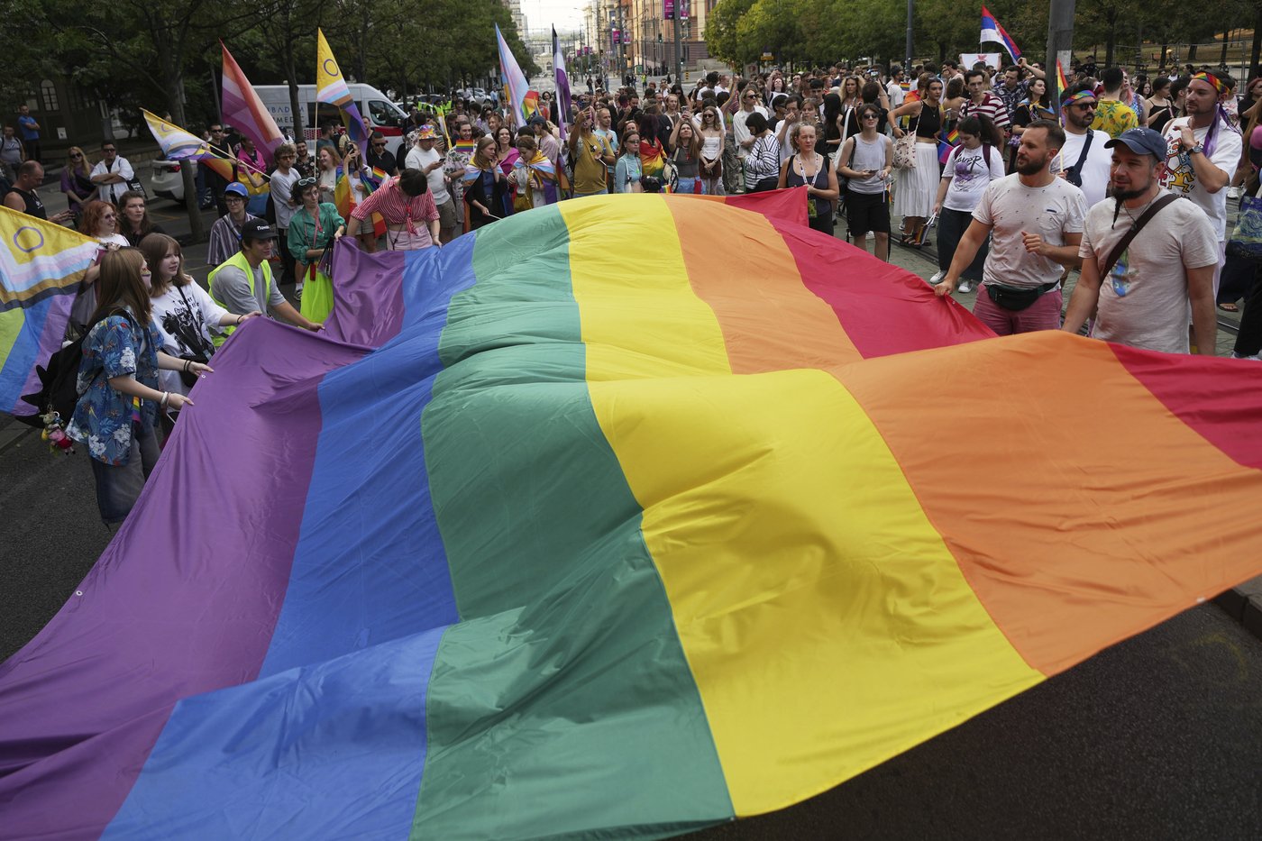 Pride march in Serbia condemns police violence at anti-government rallies, seeks LGBTQ+ rights | iNFOnews.ca Pride march in Serbia condemns police violence at anti-government rallies, seeks LGBTQ+ rights | iNFOnews.ca