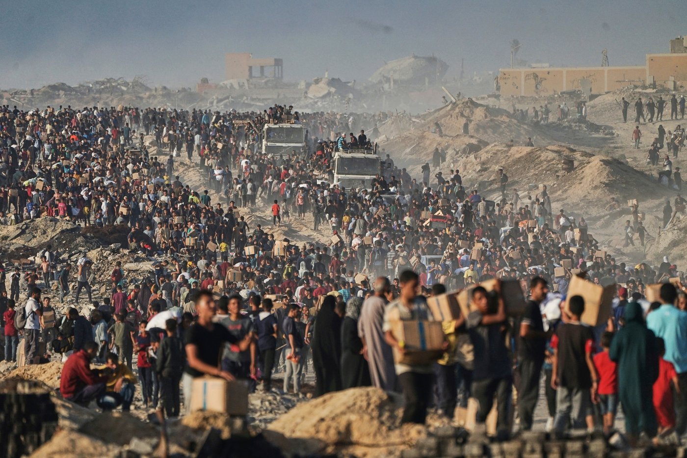 Photos from 2 years of war between Israel and Hamas bear witness to its horrors | iNFOnews.ca