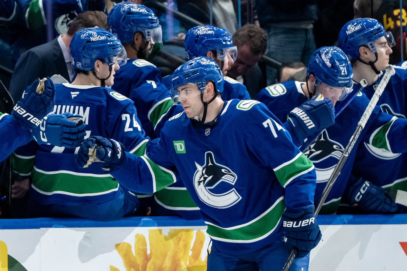 'I just need to continue this': Canucks winger DeBrusk focused on rebuilding game | iNFOnews.ca