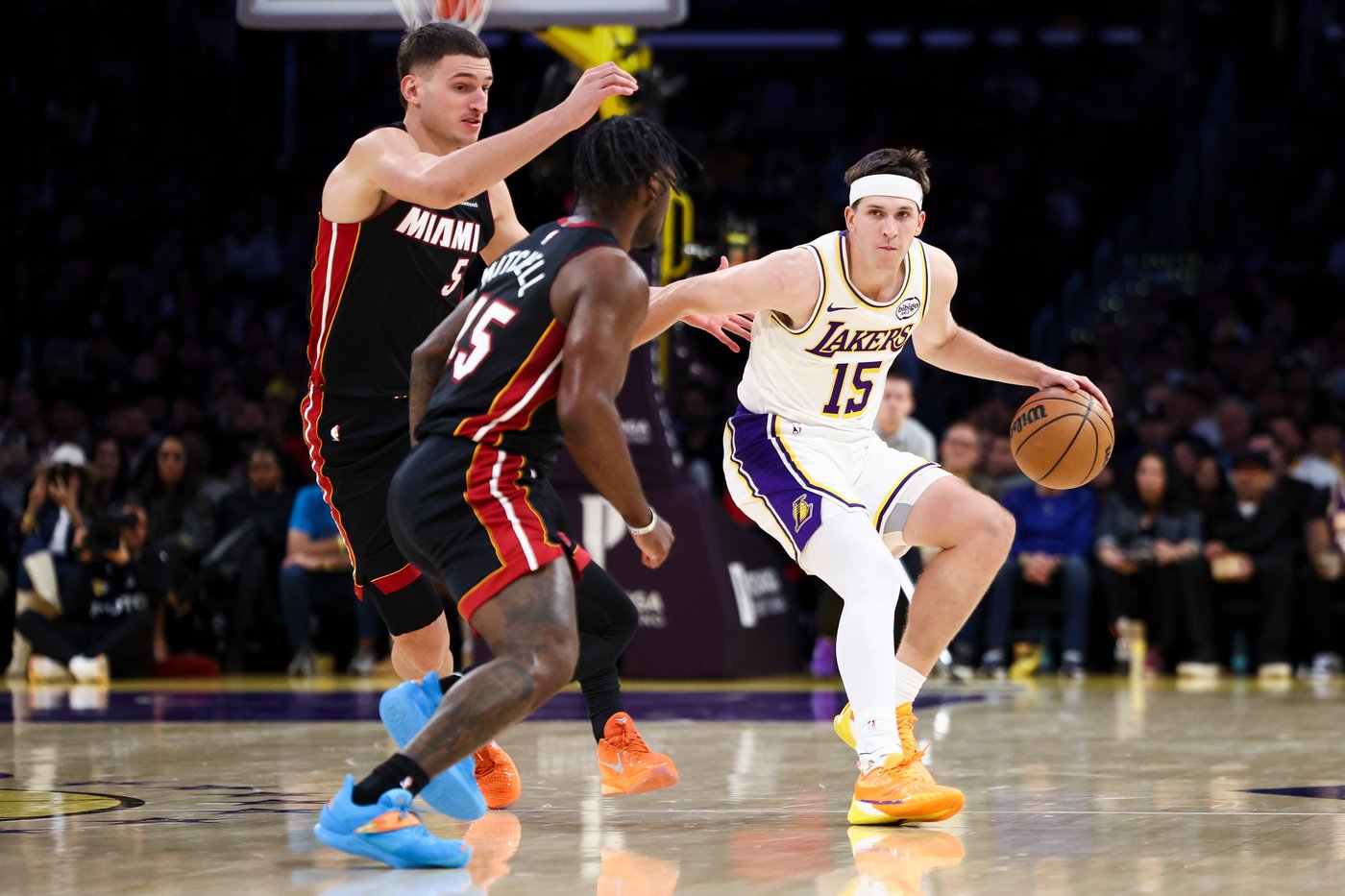Lakers beat Heat 130-120 behind Doncic's triple-double | iNFOnews.ca Lakers beat Heat 130-120 behind Doncic's triple-double | iNFOnews.ca