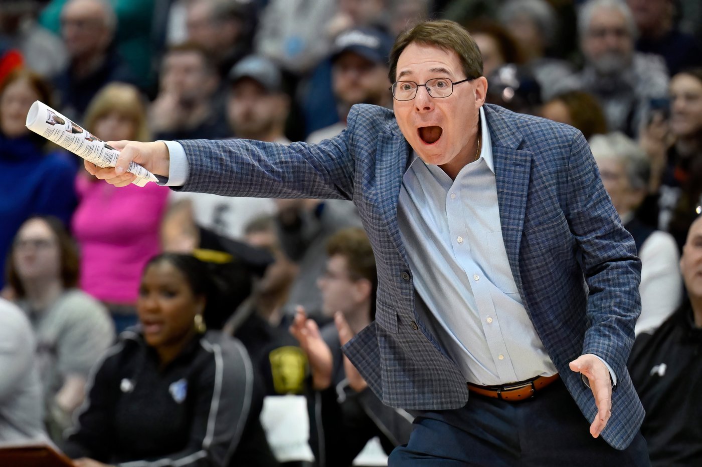 Sarah Strong, Azzi Fudd lead No. 1 UConn to 31st win in a row with 84-48 victory over Seton Hall | iNFOnews.ca