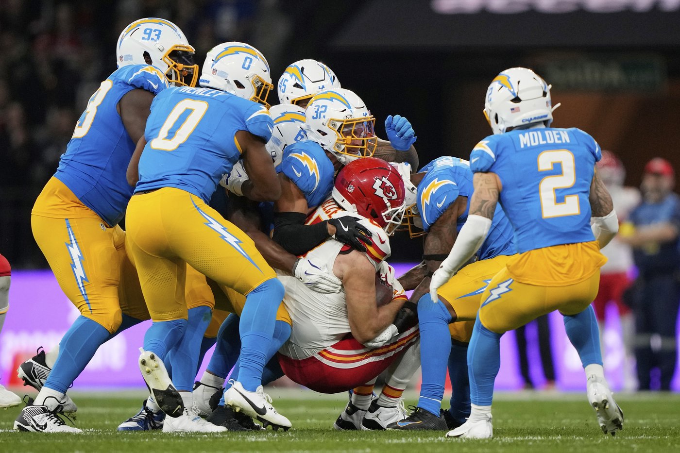 Top photos from Friday Night Football in Brazil where Chargers faced the Chiefs | iNFOnews.ca