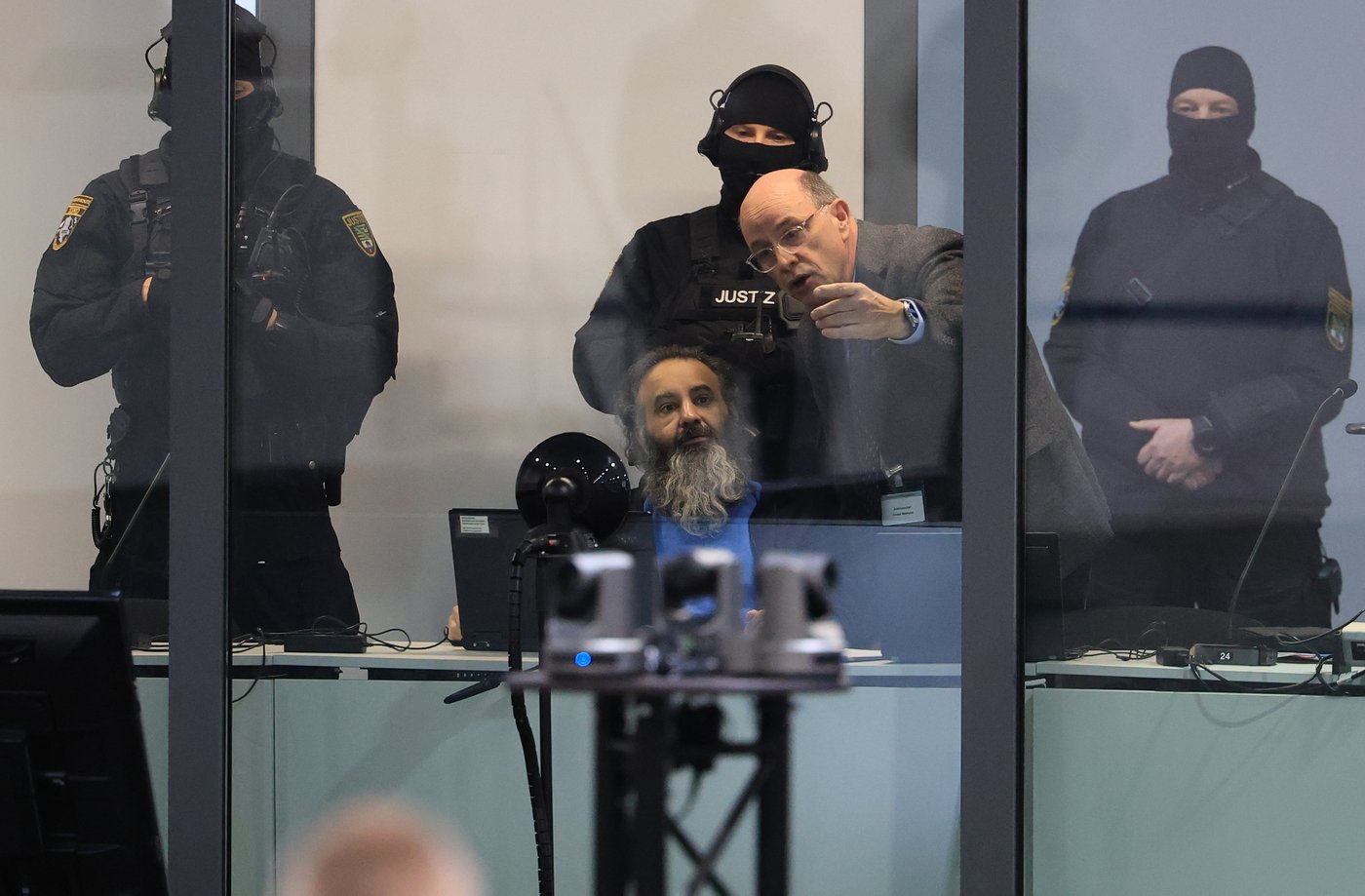 Murder trial of suspect in Christmas market car-ramming attack opens in Germany | iNFOnews.ca