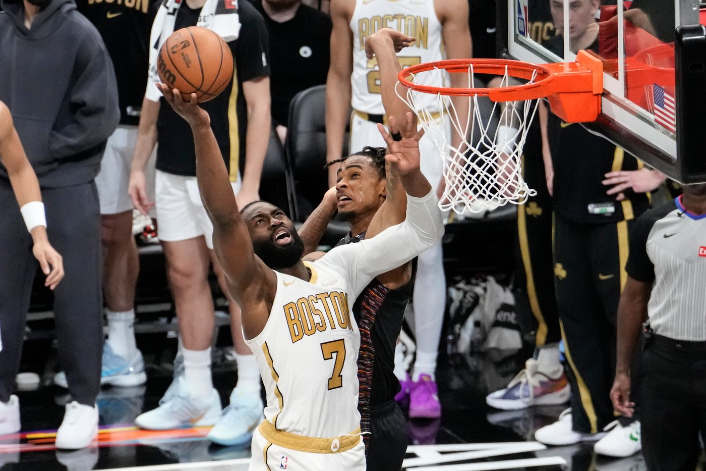 Payton Pritchard scores 32 and Celtics outlast Nets 130-126 in double overtime | iNFOnews.ca