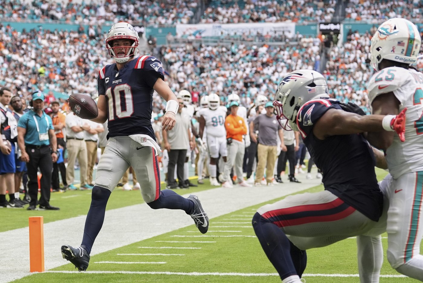 Patriots coach Mike Vrabel believes win over Dolphins can be blueprint for rest of season | iNFOnews.ca Patriots coach Mike Vrabel believes win over Dolphins can be blueprint for rest of season | iNFOnews.ca