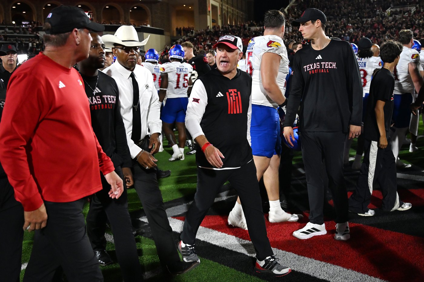 Texas Tech's tortilla tradition is falling flat with coach Joey McGuire after penalties | iNFOnews.ca