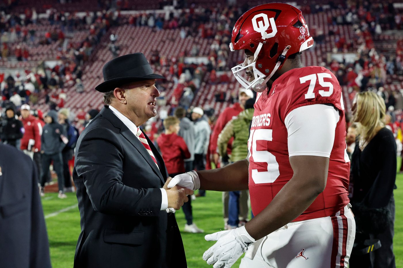 Some athletic directors are open to collective bargaining agreements for college athletes | iNFOnews.ca