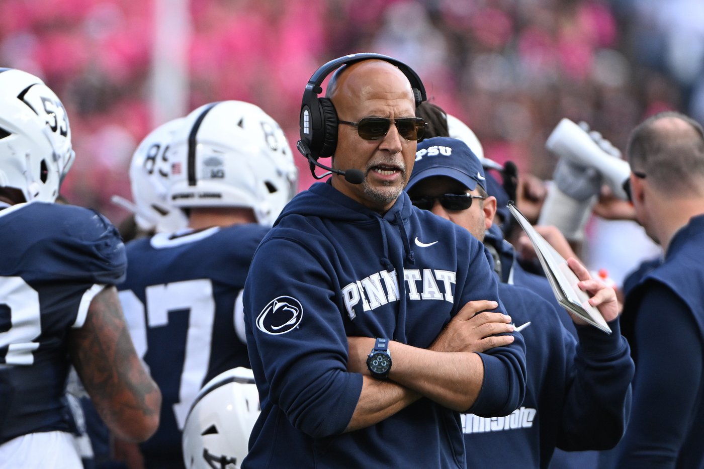 Komolafe scores late, leads Northwestern to 22-21 win over Penn State | iNFOnews.ca