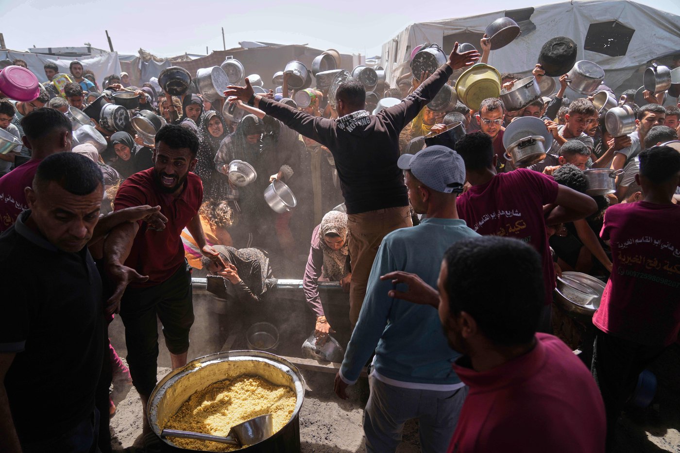 Photos from 2 years of war between Israel and Hamas bear witness to its horrors | iNFOnews.ca