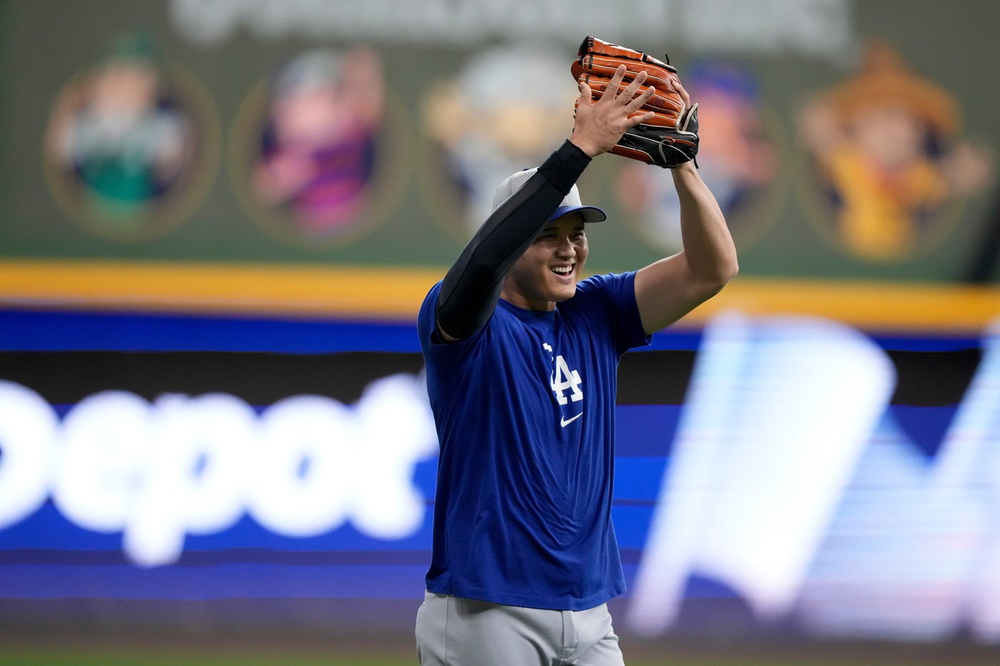 Ohtani's NLCS starting pitching assignment for Dodgers won't come until Game 4 | iNFOnews.ca Ohtani's NLCS starting pitching assignment for Dodgers won't come until Game 4 | iNFOnews.ca