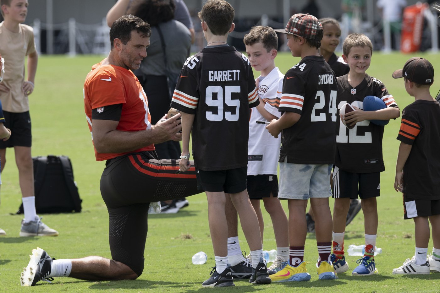 Joe Flacco to start for Browns at age 40, joining unique group of NFL QBs | iNFOnews.ca