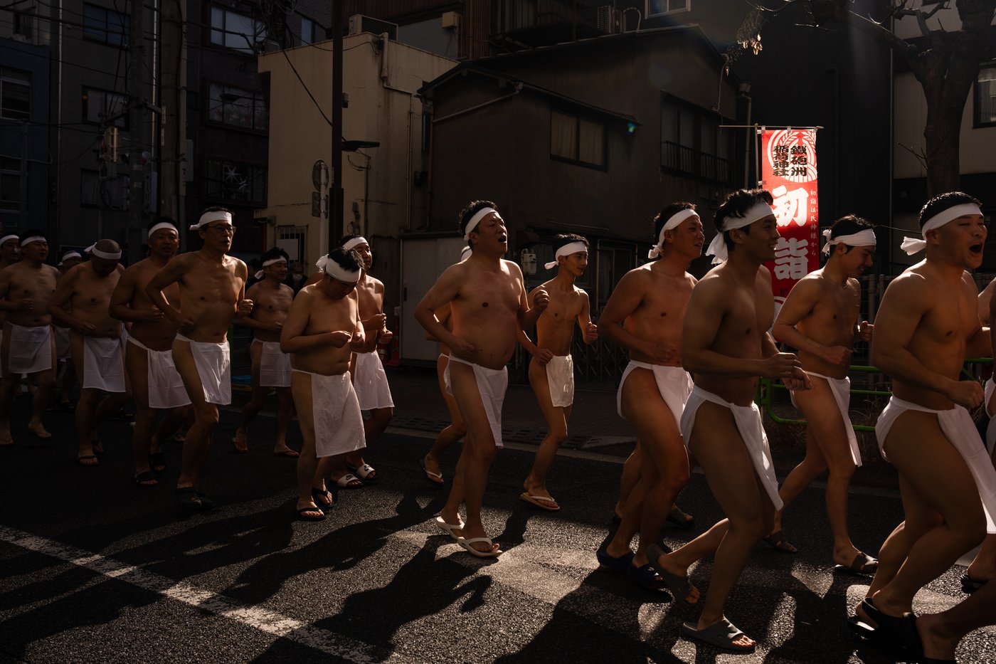 Braving the cold: Japan's New Year's rituals, in photos | iNFOnews.ca
