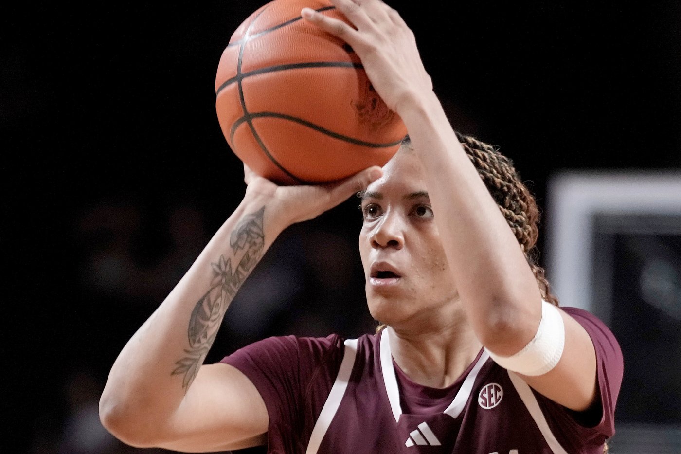 Matthew Mitchell returns to coaching, takes over Houston women's program in wide open Big 12 | iNFOnews.ca Matthew Mitchell returns to coaching, takes over Houston women's program in wide open Big 12 | iNFOnews.ca