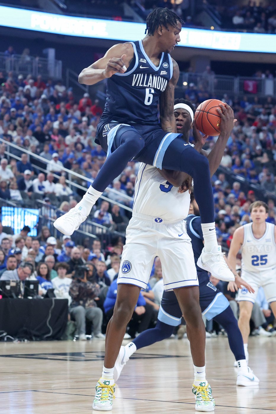 No. 8 BYU beats Villanova 71-66 and spoils the debut of new Wildcats coach Kevin Willard | iNFOnews.ca No. 8 BYU beats Villanova 71-66 and spoils the debut of new Wildcats coach Kevin Willard | iNFOnews.ca