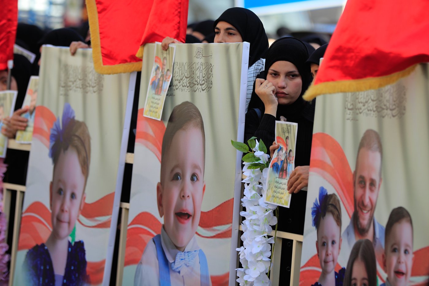 Lebanese village mourns children and father killed in Israeli strike | iNFOnews.ca