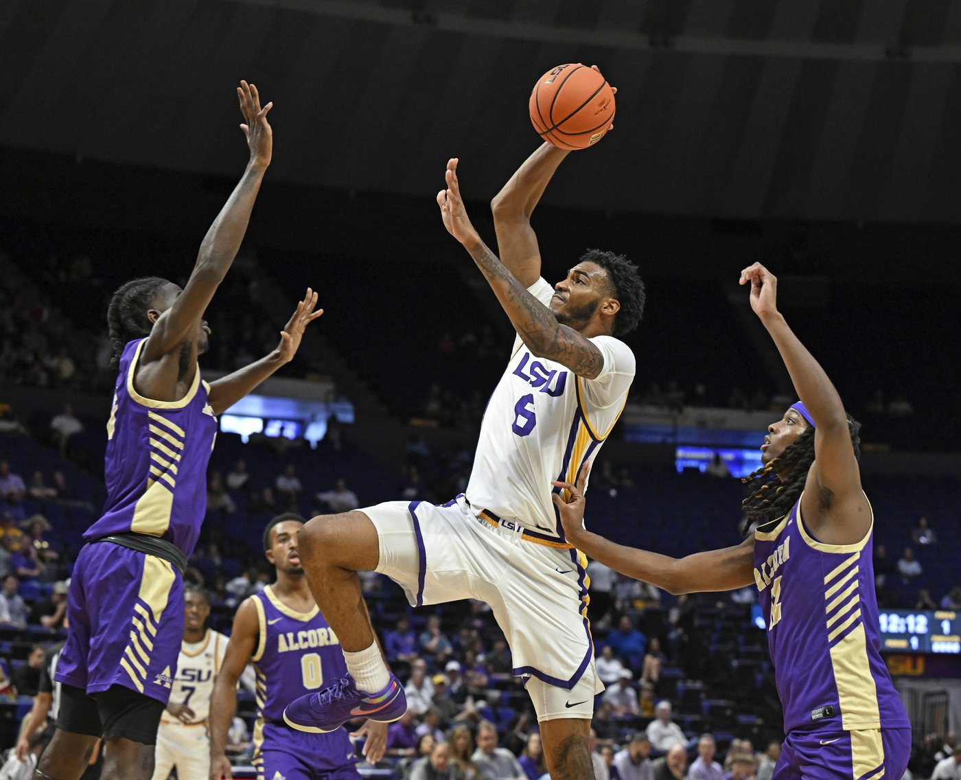 Nwoko pours in career-high 29, LSU cruises by Alcorn State 107-81 | iNFOnews.ca