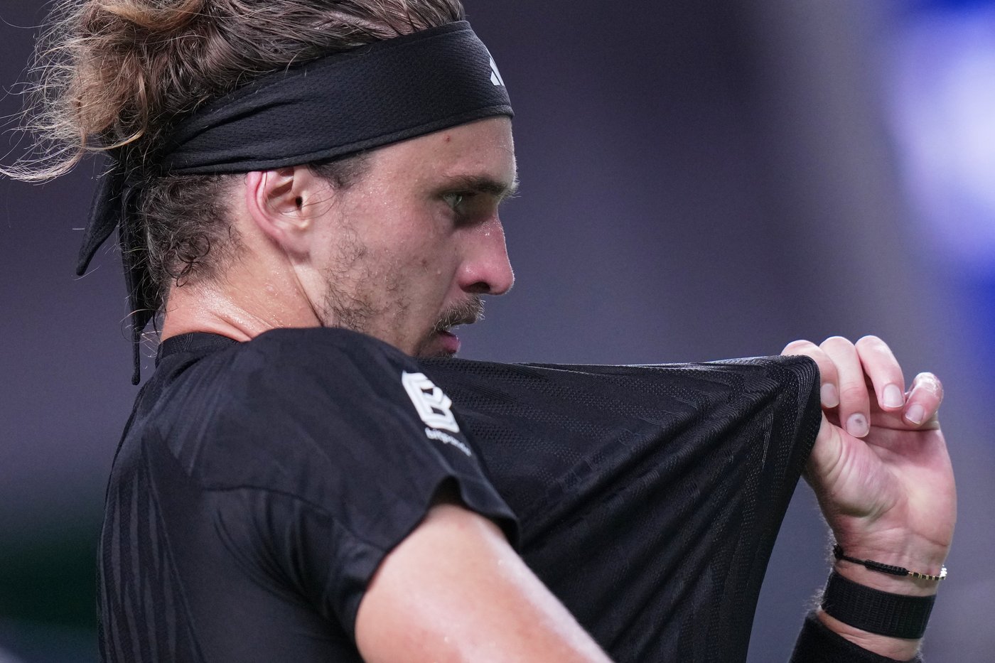 Zverev ousted by 54th-ranked Rinderknech in third round of Shanghai Masters | iNFOnews.ca