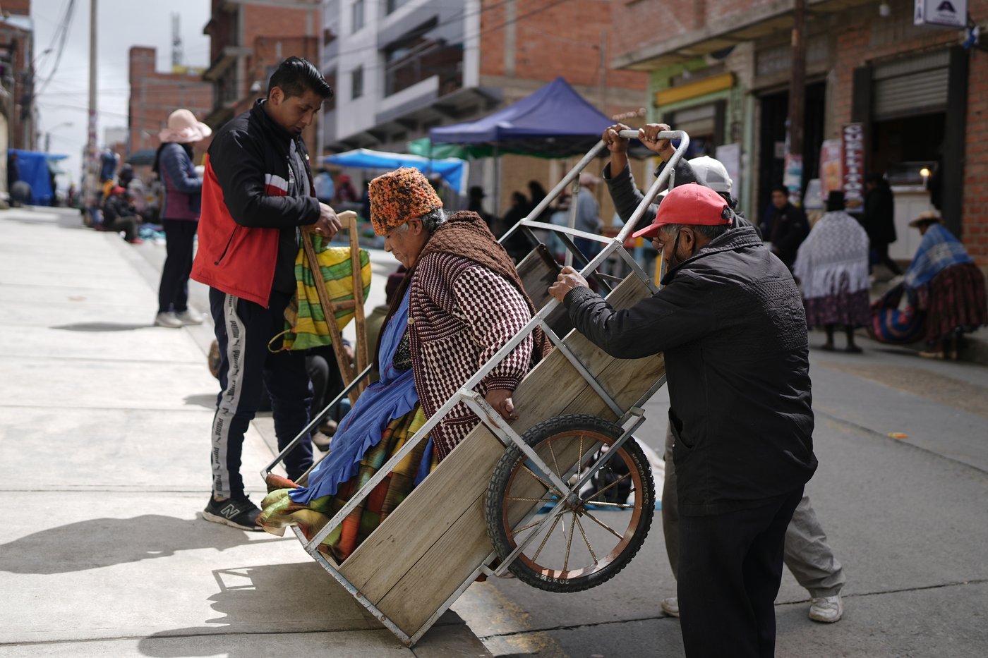 Bolivians vote for change after 20 years of one-party rule, in photos | iNFOnews.ca