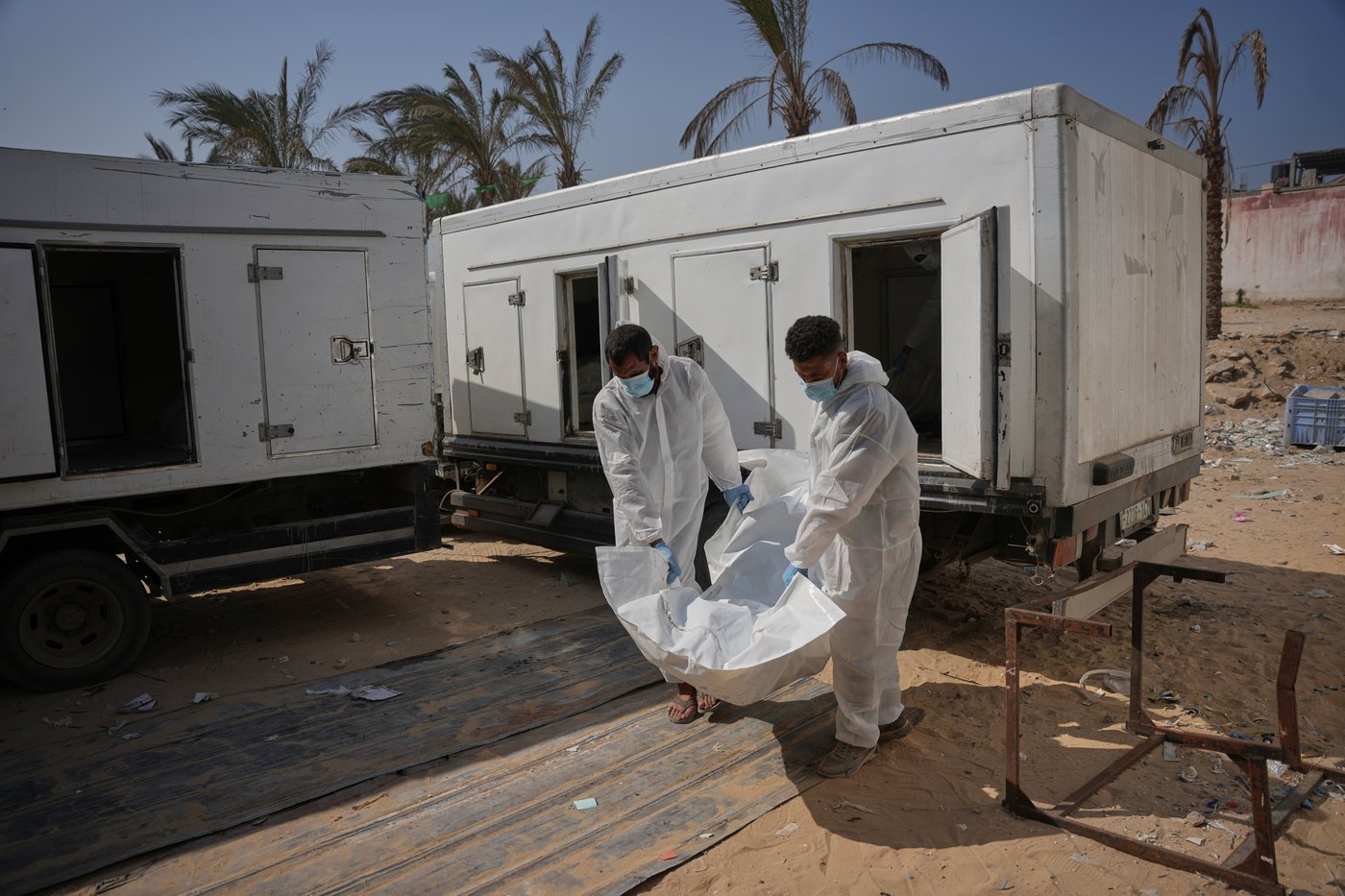 Latest remains returned from Gaza are not bodies of hostages, Israel says | iNFOnews.ca Latest remains returned from Gaza are not bodies of hostages, Israel says | iNFOnews.ca