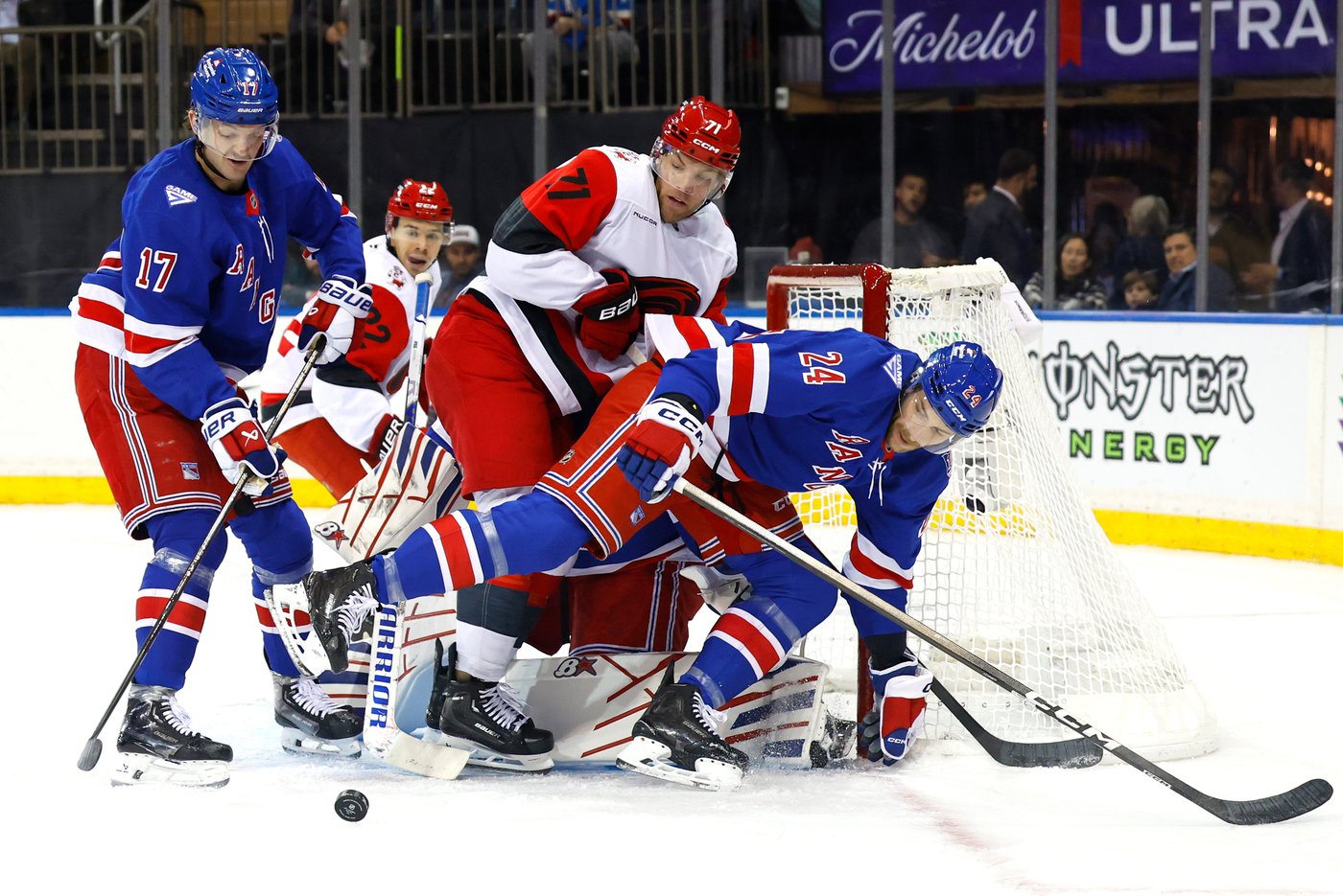 Kochetkov stops 25 shots in season debut in the Hurricanes' 3-0 victory over the Rangers | iNFOnews.ca Kochetkov stops 25 shots in season debut in the Hurricanes' 3-0 victory over the Rangers | iNFOnews.ca