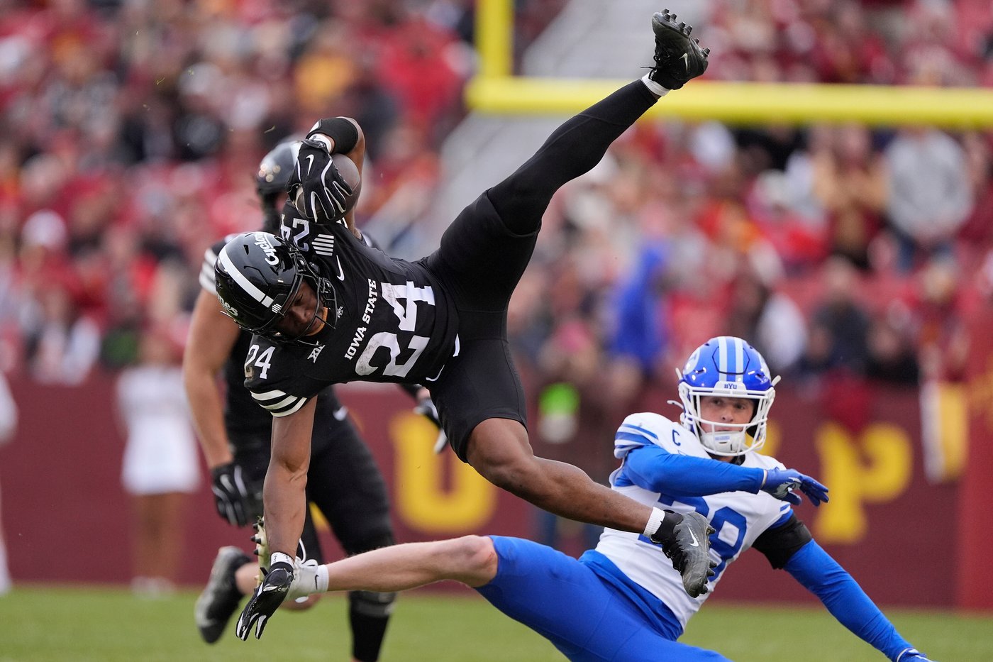Faletau Satuala's pick-6 lets No. 11 BYU pull away for 41-27 win over Cyclones and another 8-0 start | iNFOnews.ca Faletau Satuala's pick-6 lets No. 11 BYU pull away for 41-27 win over Cyclones and another 8-0 start | iNFOnews.ca