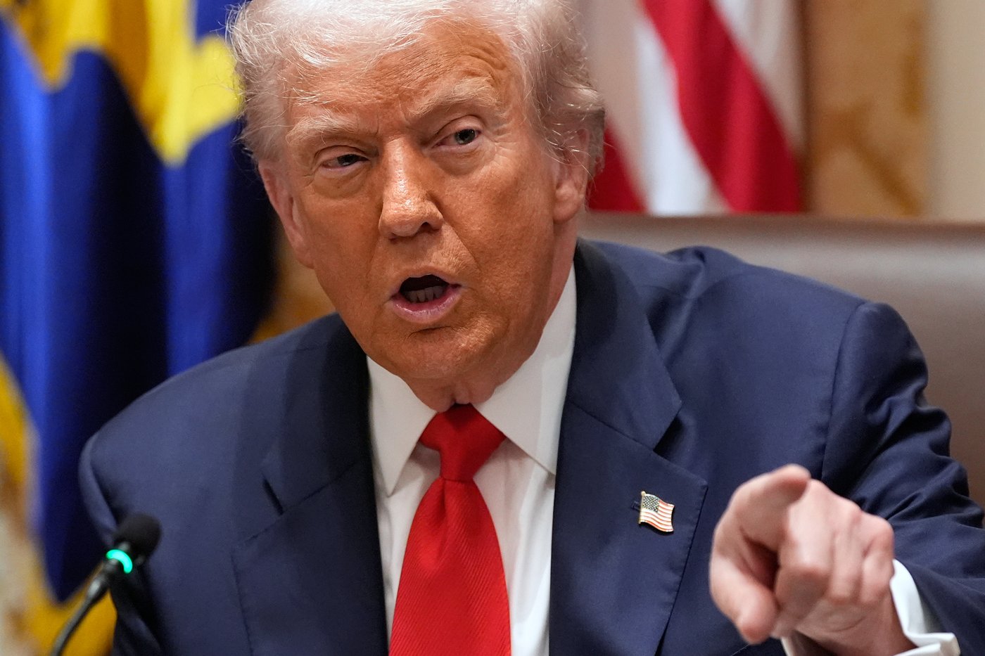 US strikes another boat accused of carrying drugs in waters off Venezuela, killing 6, Trump says | iNFOnews.ca US strikes another boat accused of carrying drugs in waters off Venezuela, killing 6, Trump says | iNFOnews.ca
