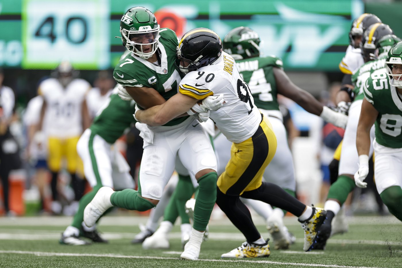 Steelers look to build off a promising Week 1 win when they host Seattle in their home opener | iNFOnews.ca