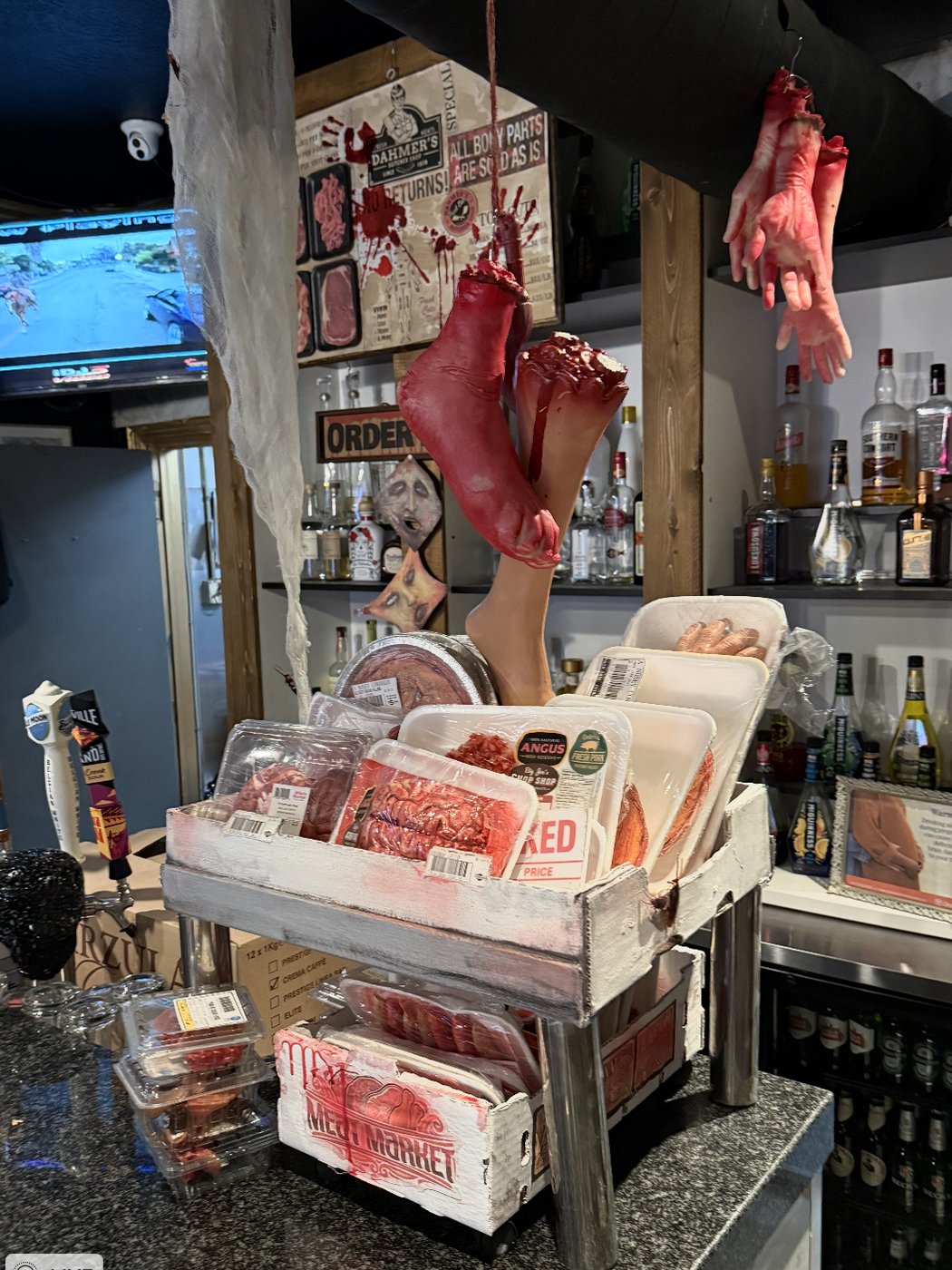 Halloween party planners hustle to add World Series Game 6 to the agenda | iNFOnews.ca Halloween party planners hustle to add World Series Game 6 to the agenda | iNFOnews.ca