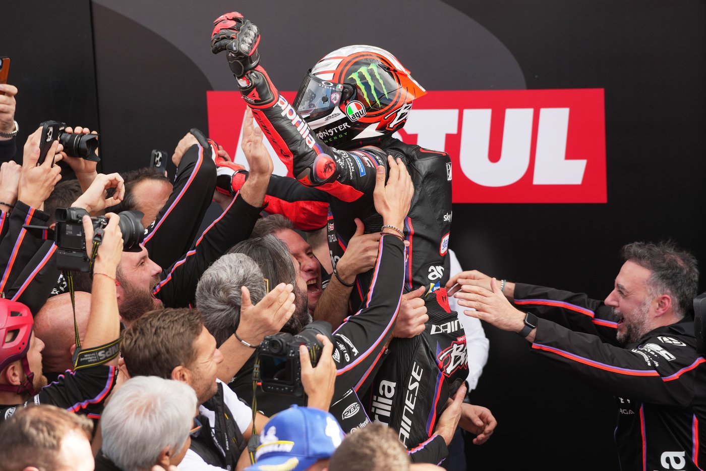 The top photos of the day by AP's photojournalists | iNFOnews.ca