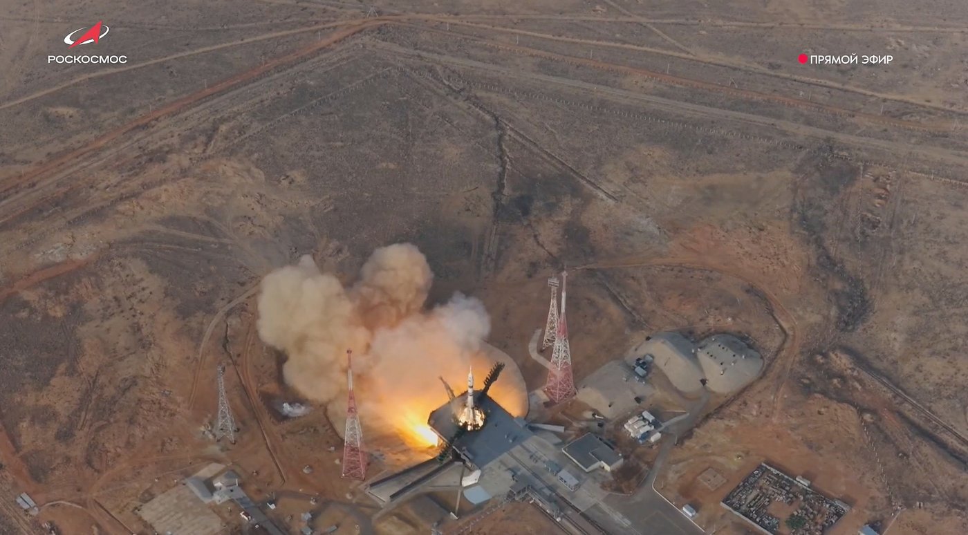 US-Russian crew of 3 blasts off to the International Space Station in a Russian Soyuz spacecraft | iNFOnews.ca