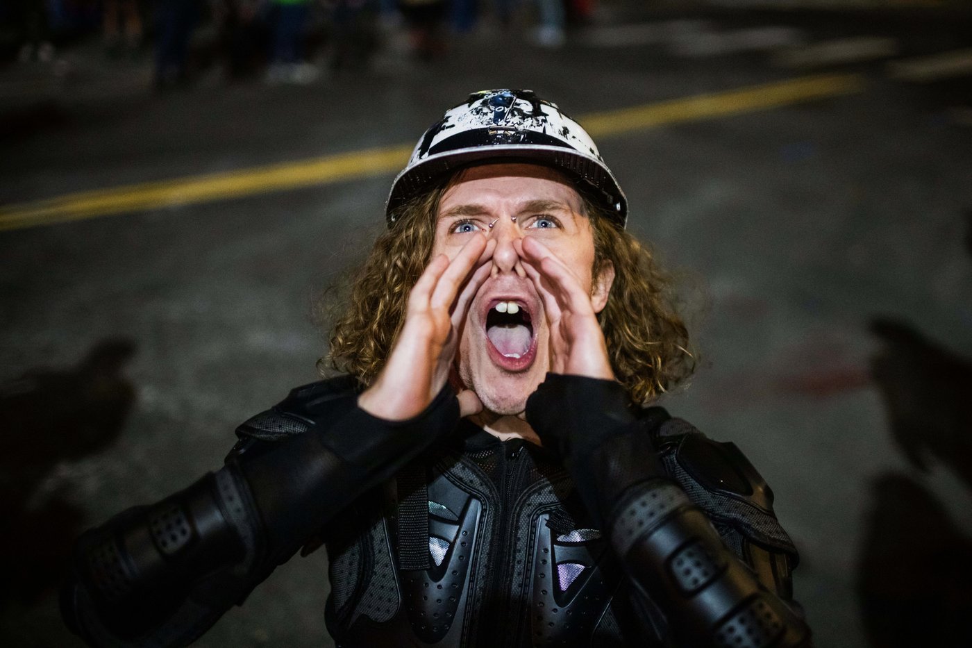 Photos of the mixed reactions to Trump's bid to deploy troops to more US cities | iNFOnews.ca