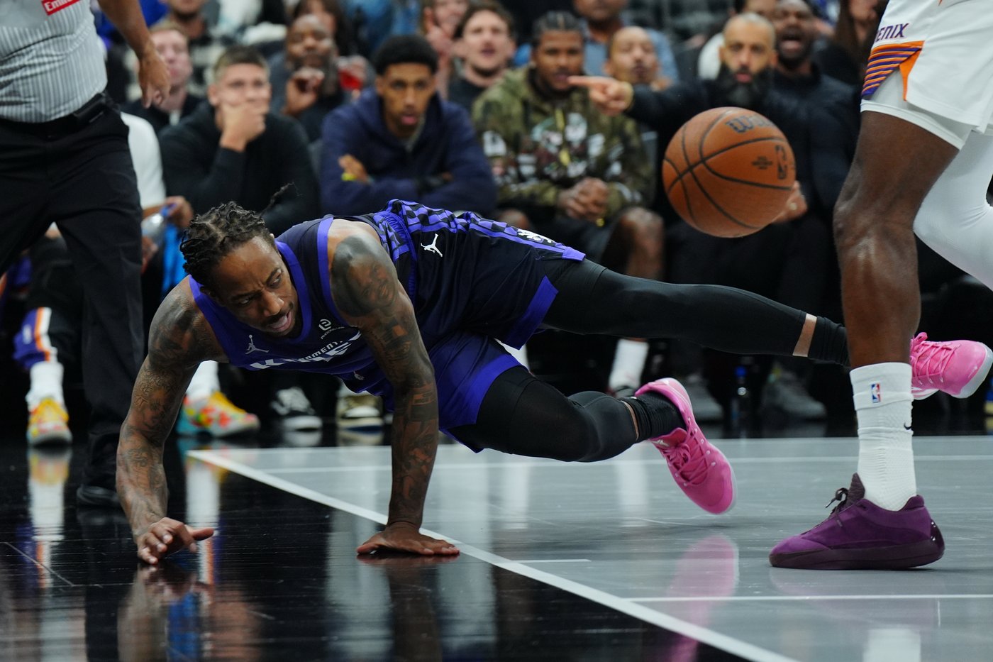 Williams and Gillespie power Suns to a 112-100 win over Kings and improve to 3-0 in NBA Cup | iNFOnews.ca