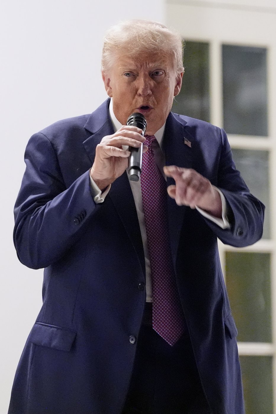 President Donald Trump will watch the US Open men's final from Rolex's suite, AP source says | iNFOnews.ca President Donald Trump will watch the US Open men's final from Rolex's suite, AP source says | iNFOnews.ca