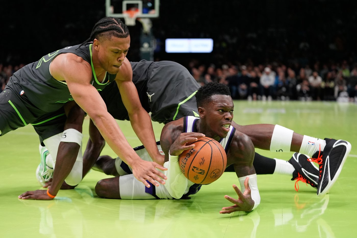 Edwards' 30 points power Timberwolves to 3rd straight win, 124-110 over Kings in NBA Cup | iNFOnews.ca Edwards' 30 points power Timberwolves to 3rd straight win, 124-110 over Kings in NBA Cup | iNFOnews.ca