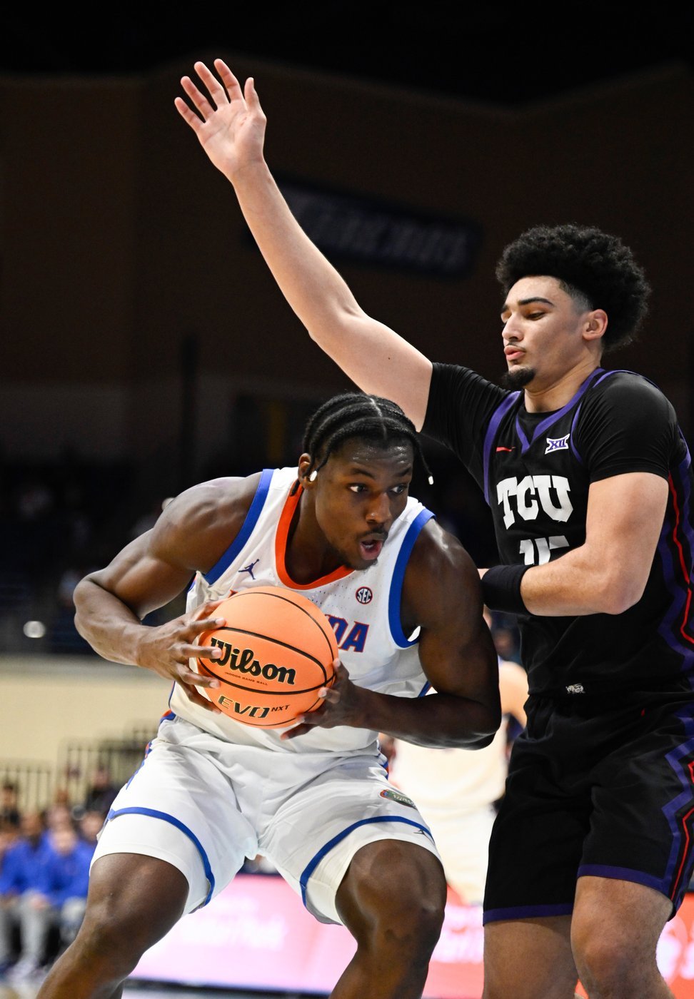 Harding hits go-ahead jumper with 48 seconds left as TCU beats No. 10 Florida 84-80 | iNFOnews.ca