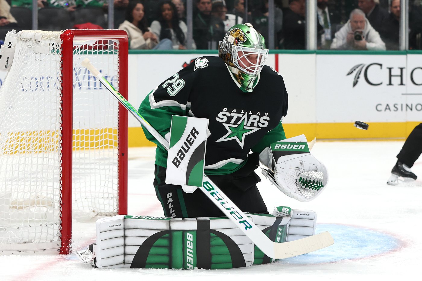 Rantanen scores lone shootout goal as Stars rally past Penguins 3-2 | iNFOnews.ca Rantanen scores lone shootout goal as Stars rally past Penguins 3-2 | iNFOnews.ca