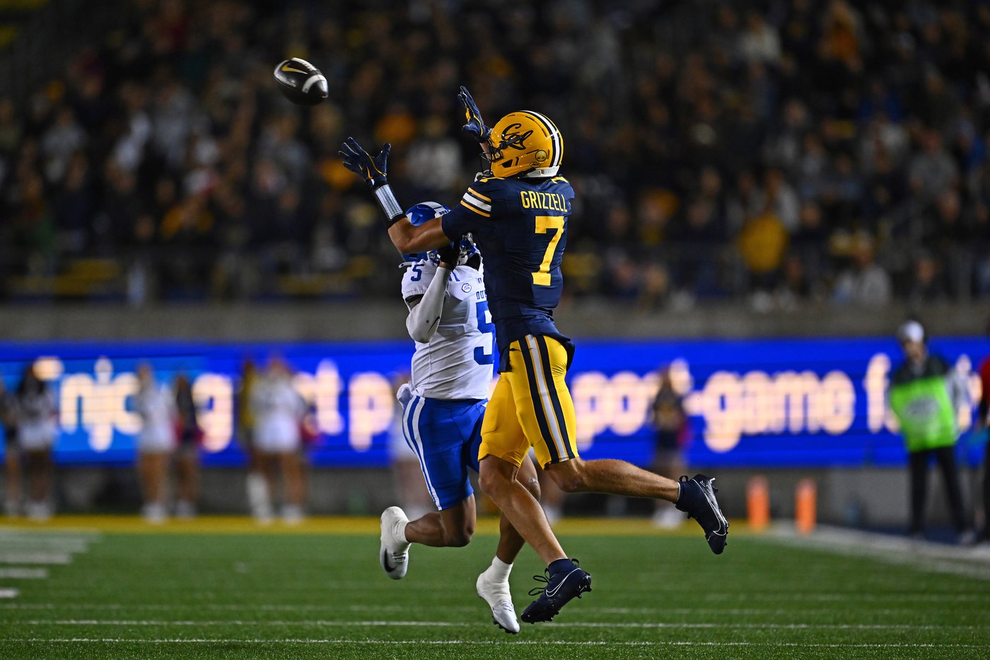 Duke starts slow then rolls past California 45-21 | iNFOnews.ca