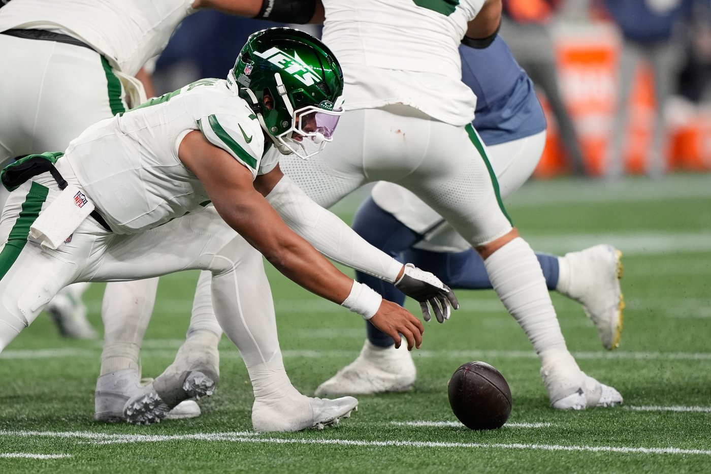 Jets coach Aaron Glenn frustrated after loss, leaves door open for QB change | iNFOnews.ca Jets coach Aaron Glenn frustrated after loss, leaves door open for QB change | iNFOnews.ca