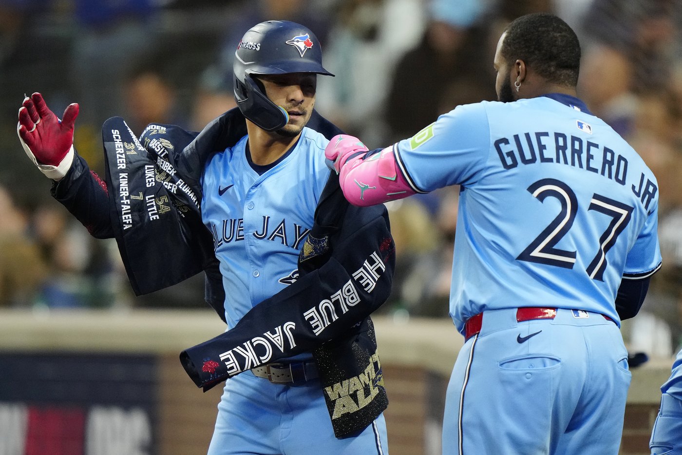 Photo Gallery: Blue Jays even ALCS with 8-2 win in Game 4 | iNFOnews.ca