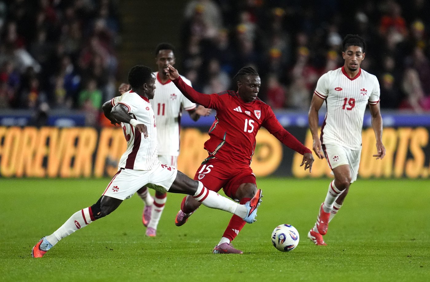 Cornelius's spectacular free kick lifts Canadian men past Wales in soccer friendly | iNFOnews.ca