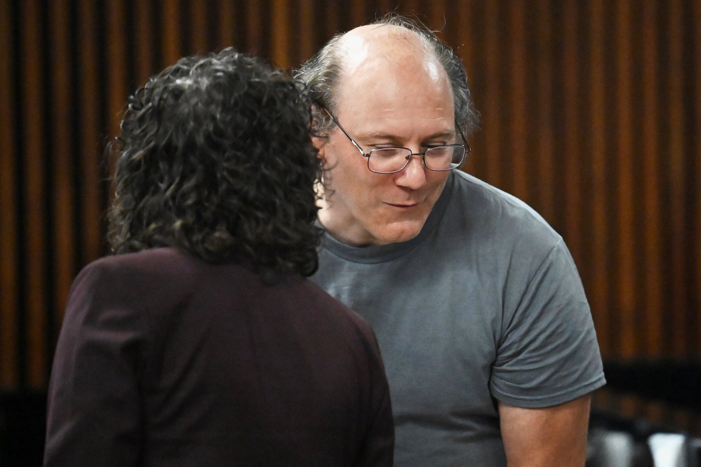 Man admits in TV interview to killing and burying his parents | iNFOnews.ca