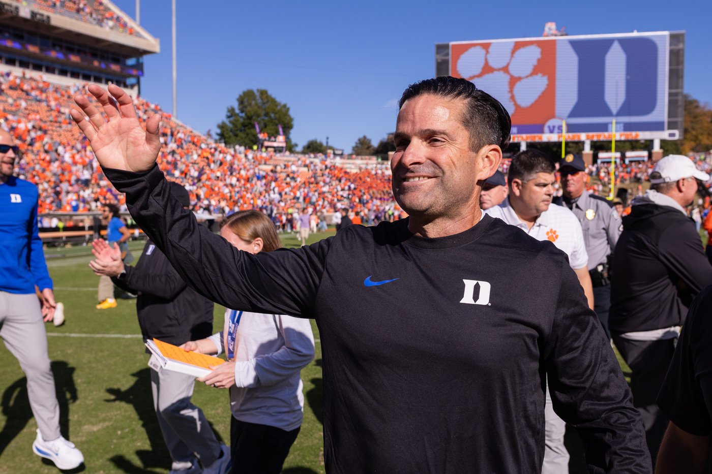 Nate Sheppard's 3-yard TD, Duke's 2-point conversion stun Clemson 46-45 | iNFOnews.ca