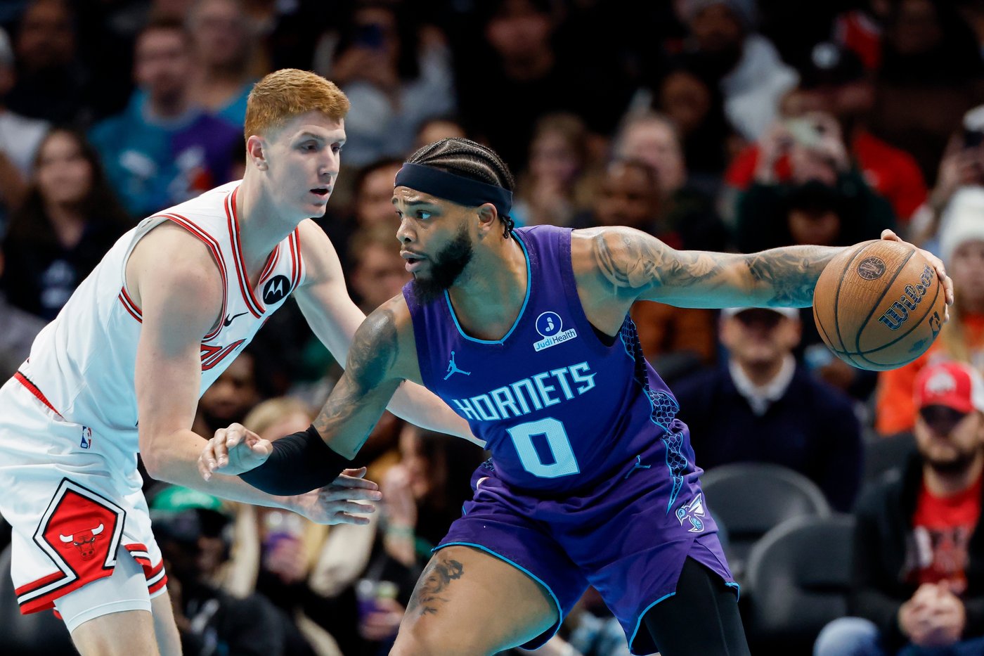 Miller scores 27 points, Hornets beat Bulls 123-116 to end 7-game losing streak | iNFOnews.ca