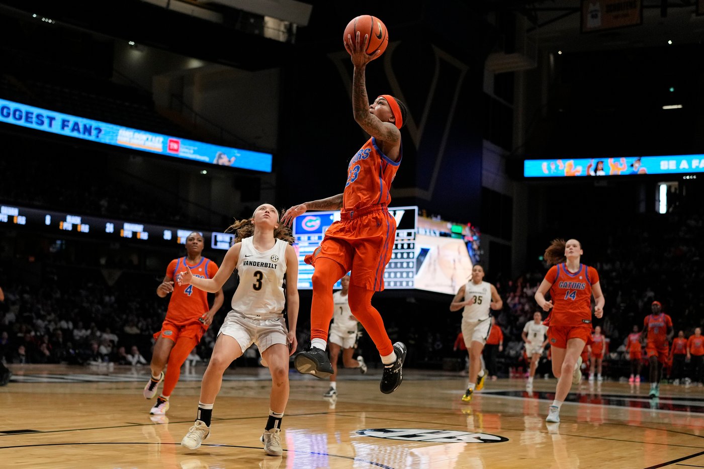Mikayla Blakes scores 30 in No. 5 Vanderbilt's comeback win over Florida | iNFOnews.ca