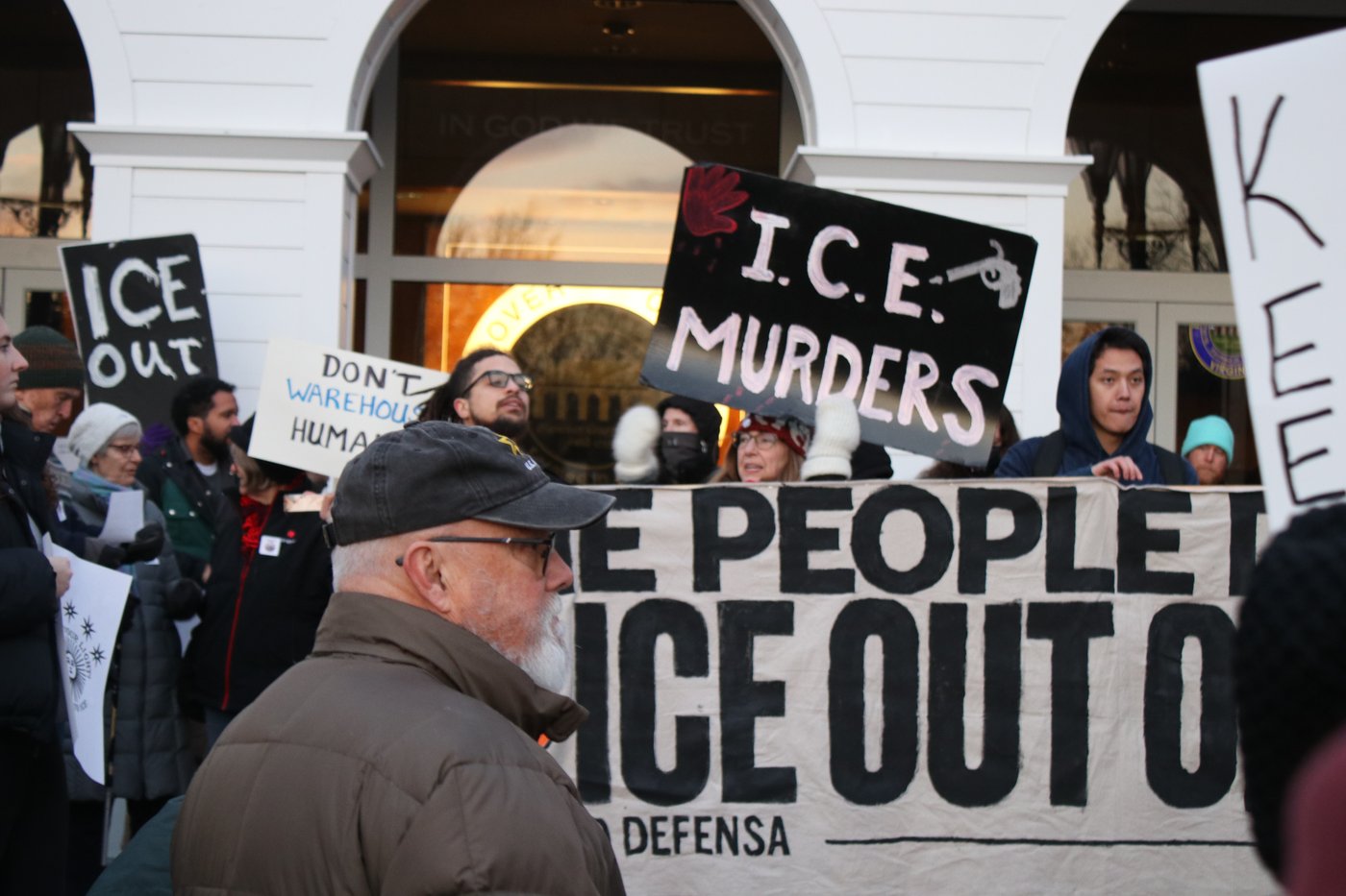 B.C.-based Pattison says it didn't know Virginia warehouse was to become ICE facility | iNFOnews.ca