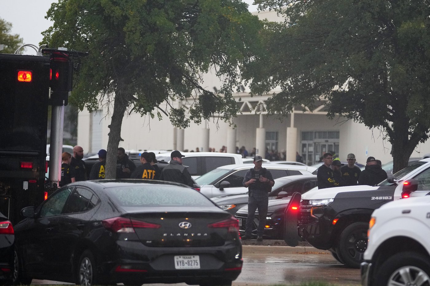 2 detainees killed and another critically injured in Dallas ICE facility, Homeland Security says | iNFOnews.ca