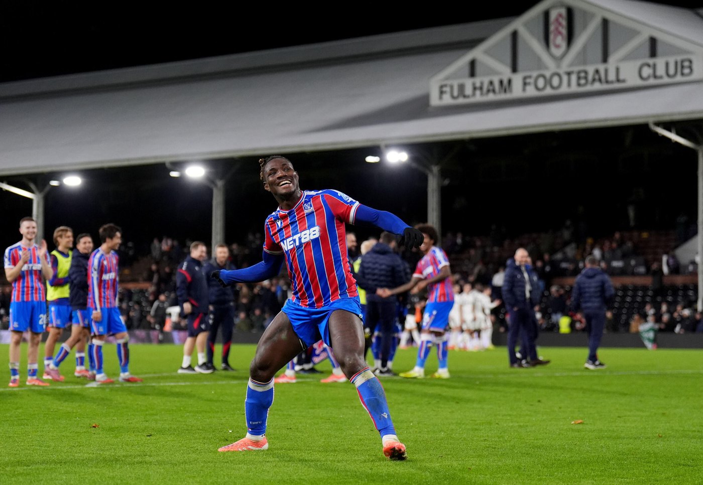 Guehi's late goal lifts Crystal Palace to 4th place in Premier League | iNFOnews.ca Guehi's late goal lifts Crystal Palace to 4th place in Premier League | iNFOnews.ca